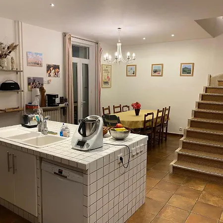 Maison Jardin بيت للعطل *