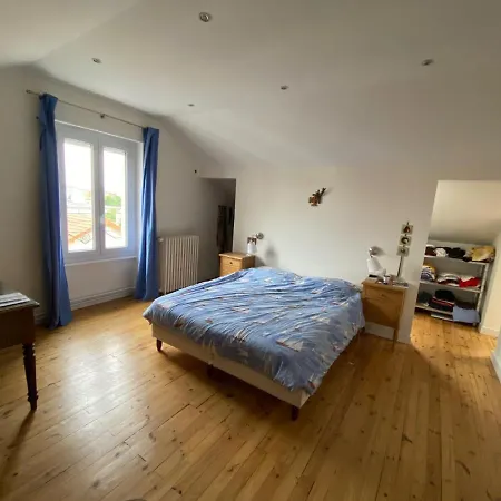 بيت للعطل Maison Jardin كليرمونت-فيراند