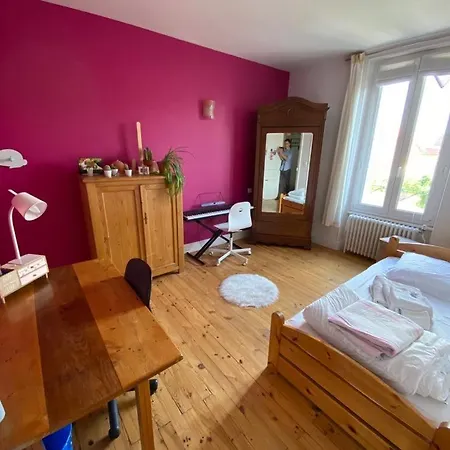 بيت للعطل Maison Jardin كليرمونت-فيراند