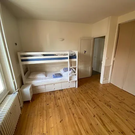 بيت للعطل Maison Jardin كليرمونت-فيراند